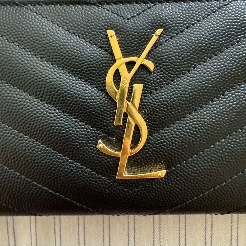 YSL Black Matelesse Chevron Zip Around Wallet - Picture 9 of 9